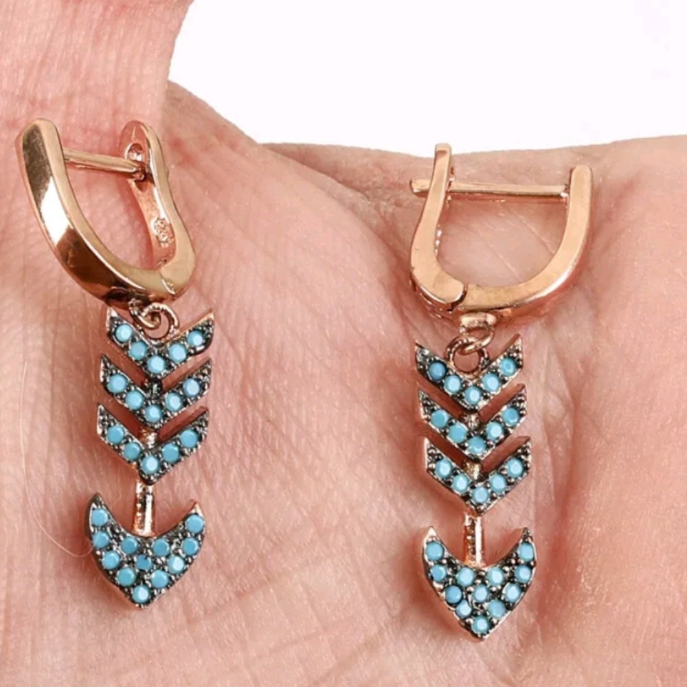 Unique turquoise arrow Rose gold sterling earrings - Picture 4 of 4